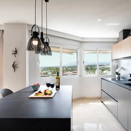 Apartman Beachfront With Sea View