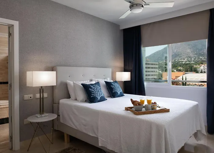 Beachfront With Sea View Marbella