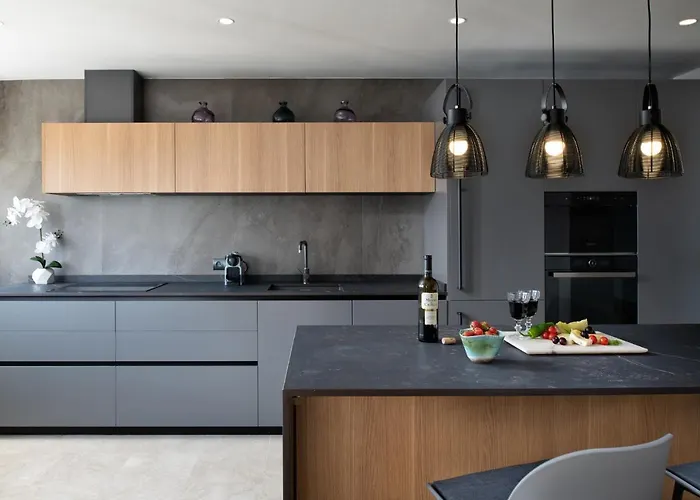 Apartman Beachfront With Sea View *