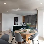 Beachfront With Sea View 마르베야
